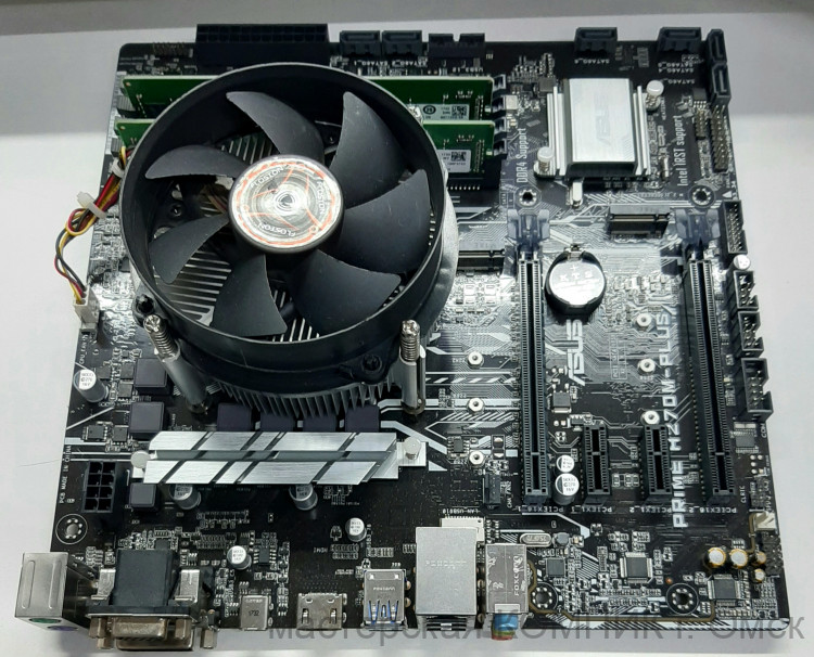 Материнская плата 1151 Soket Asus prime H27OM-Plus + I3-7300 4.0 Ггц + DDR4 8Gb + кул. б/у